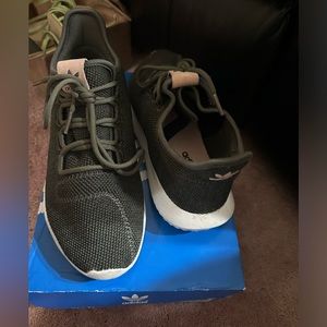 Adidas Tubular Sneakers